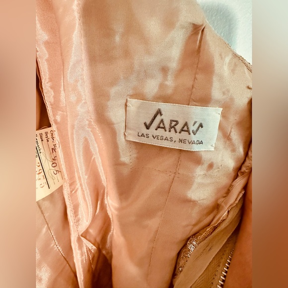 Vintage 60’s Sara’s of Vegas cocktail dress showgirl - Picture 3 of 3